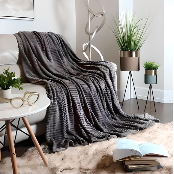 Clara Clark Fleece Blanket NWT King, Queen, Full, Twin  & Throw sizes - Picture 8 of 9